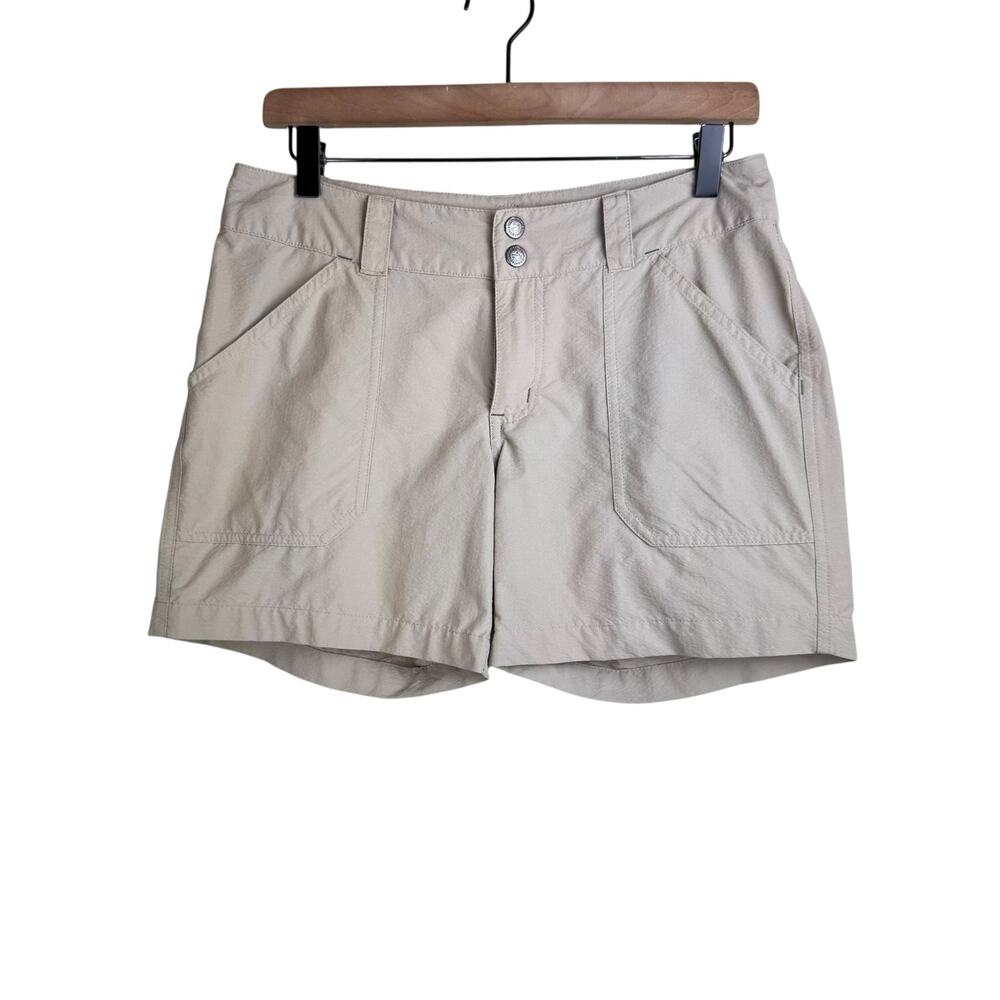Patagonia Moisture Wicking Loose Fit Short Tan Outdoor Shorts